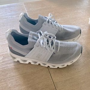 Men’s On cloudswift running shoes, only worn a few times, size 11.5